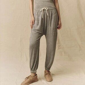 THE GREAT. Women's The Jogger Sweatpant Size 1/S In Varsity Grey